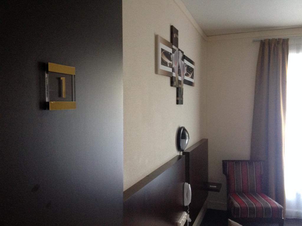 Hotel De La Paix Caen Cameră foto